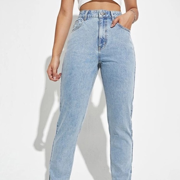 NEW Mom Fit Jeans - Picture 2 of 10